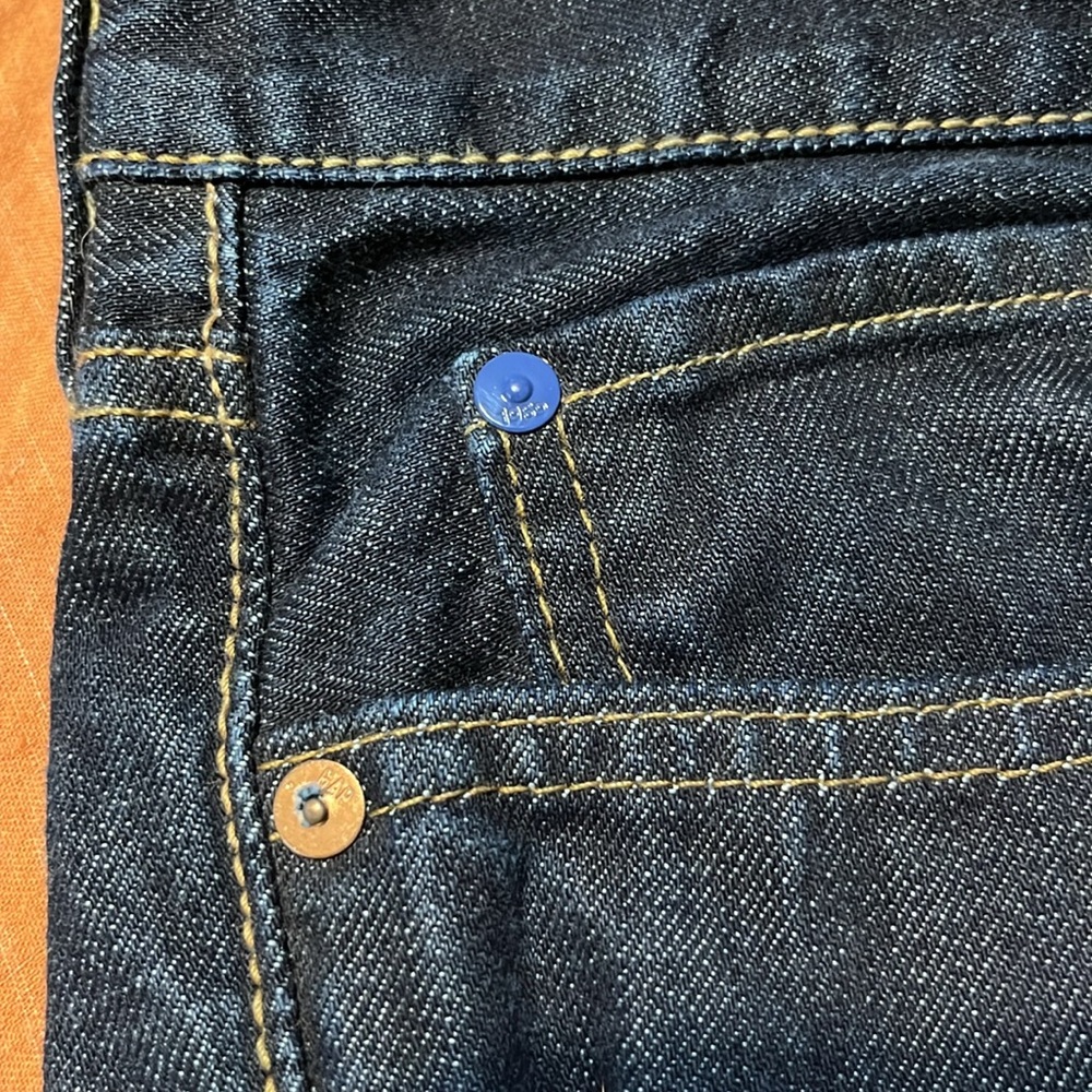 Gap Blue Jeans - Picture 4 of 5